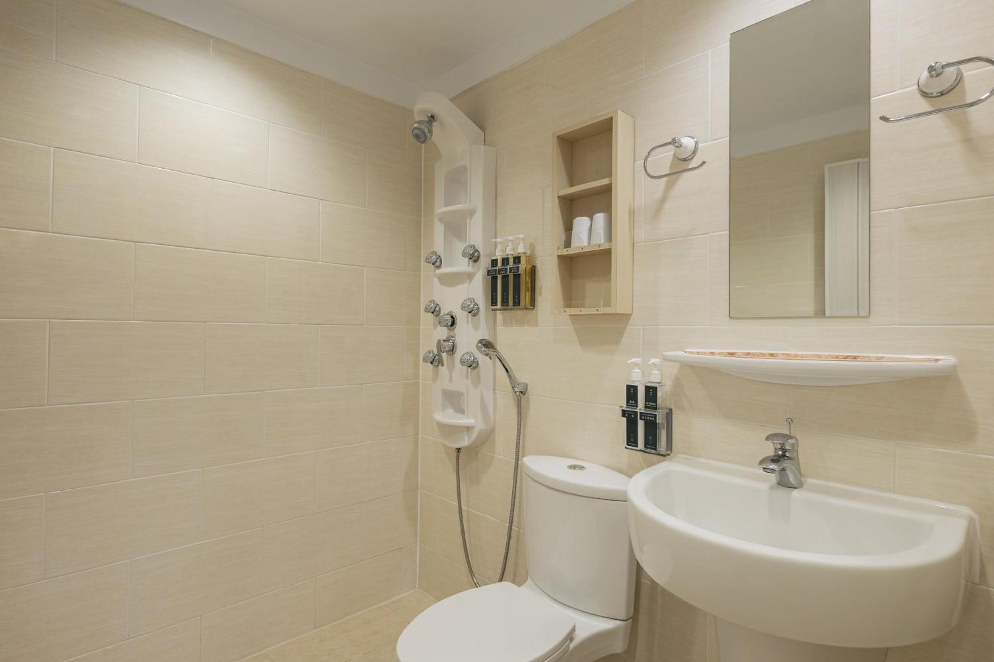 Kindness Hotel - Tainan Minsheng Номер фото